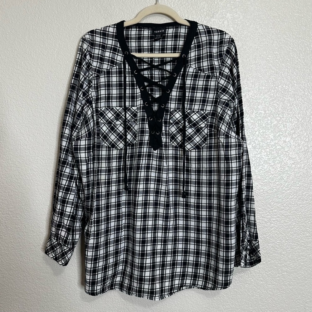 Torrid Black White Plaid Flannel Lace-Up Pockets Long Sleeves Shirt, Size 2X